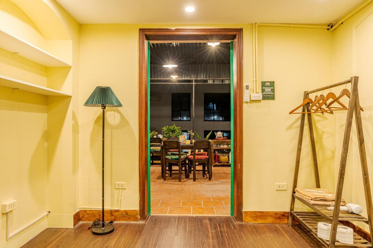 Hanoi Retro 80S Homestay Extérieur photo