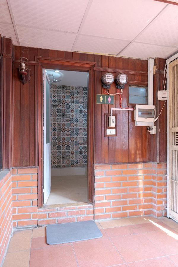 Hanoi Retro 80S Homestay Extérieur photo