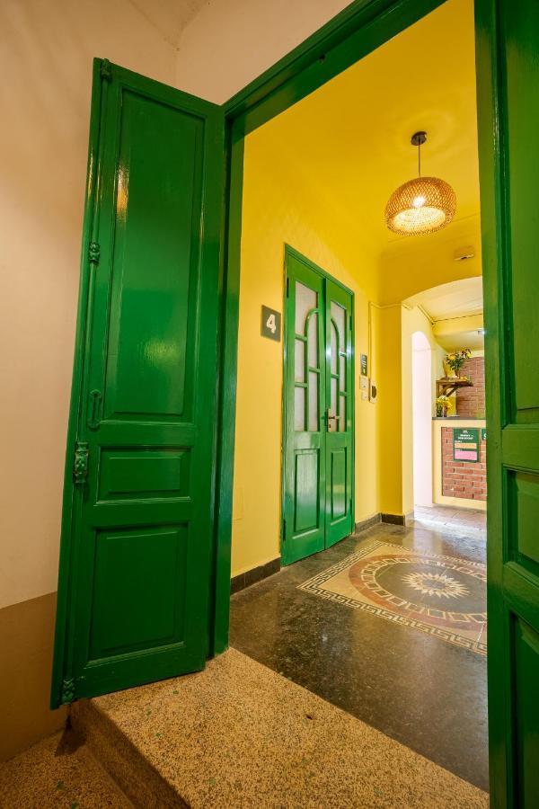 Hanoi Retro 80S Homestay Extérieur photo